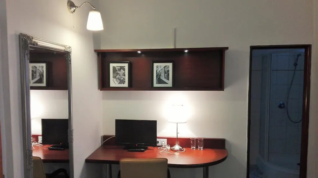 Elen'S Hotel Arlington Praha Česká republika
