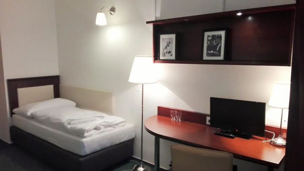 Elen'S Hotel Arlington Praha 3*,  Česká republika