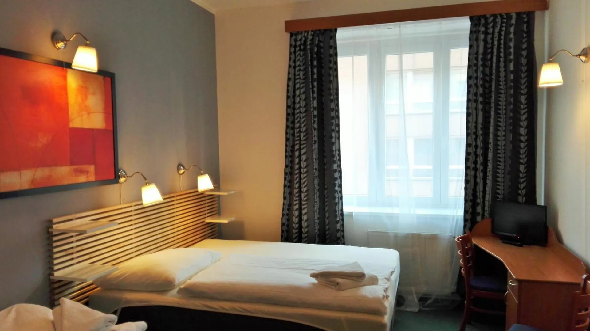 Elen'S Hotel Arlington Praha