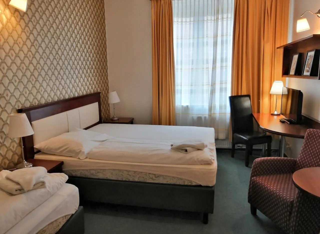Elen'S Hotel Arlington Praha